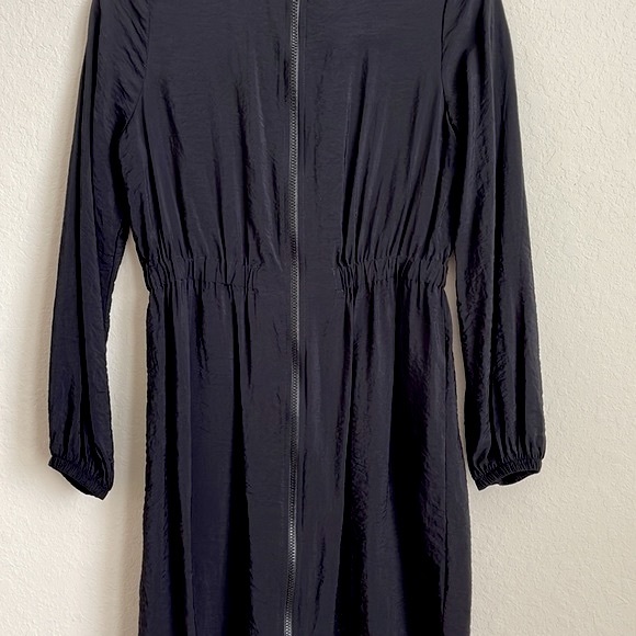 LCW elegant dress. Size: 4 - Picture 4 of 13